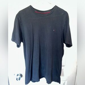 Black Tommy Hilfiger shirt Large